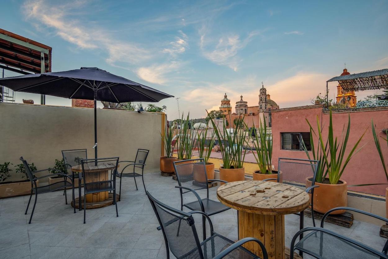 Best Location - New, Upscale, Modern Comfort 산미겔데아옌데 외부 사진
