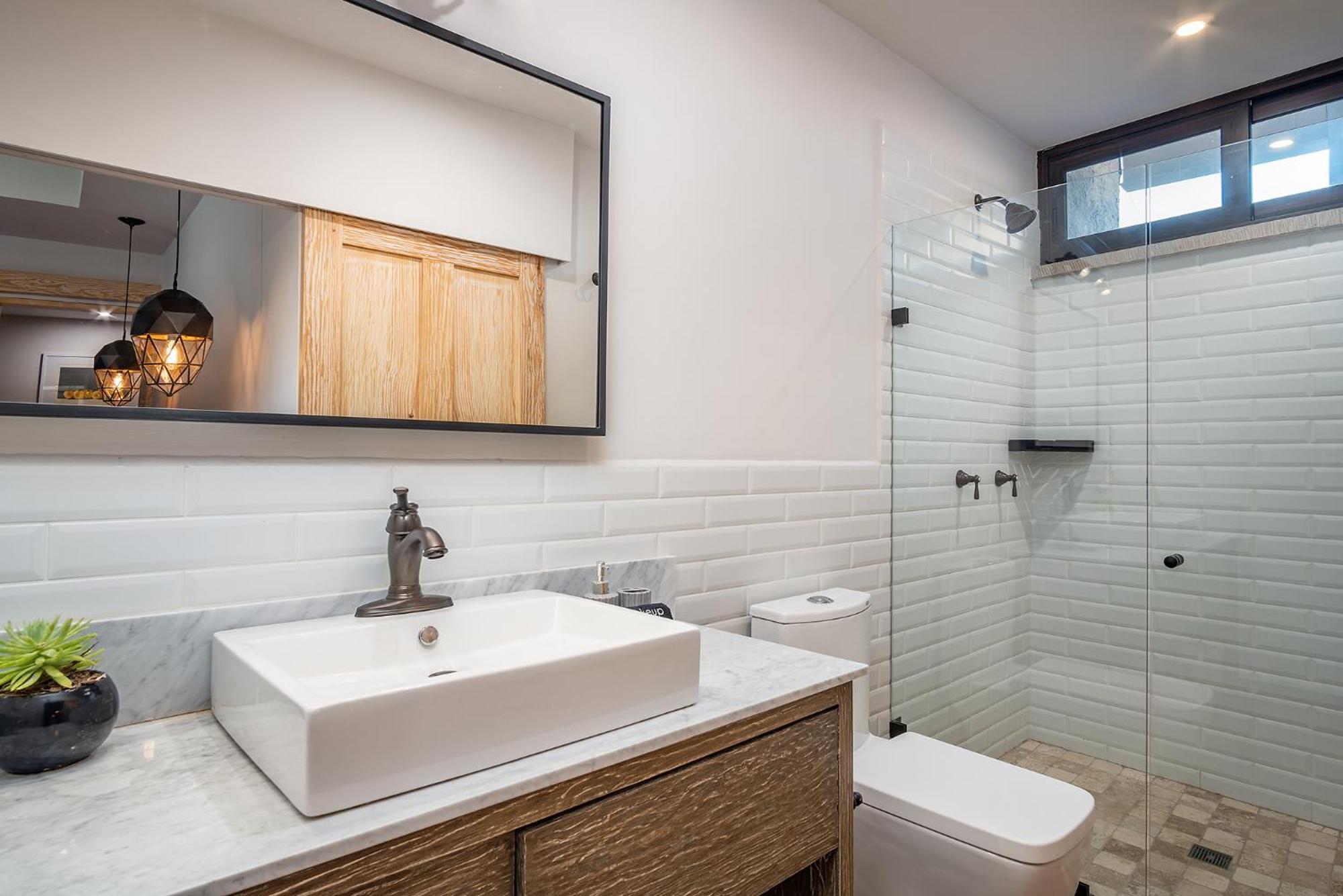 Best Location - New, Upscale, Modern Comfort 산미겔데아옌데 외부 사진